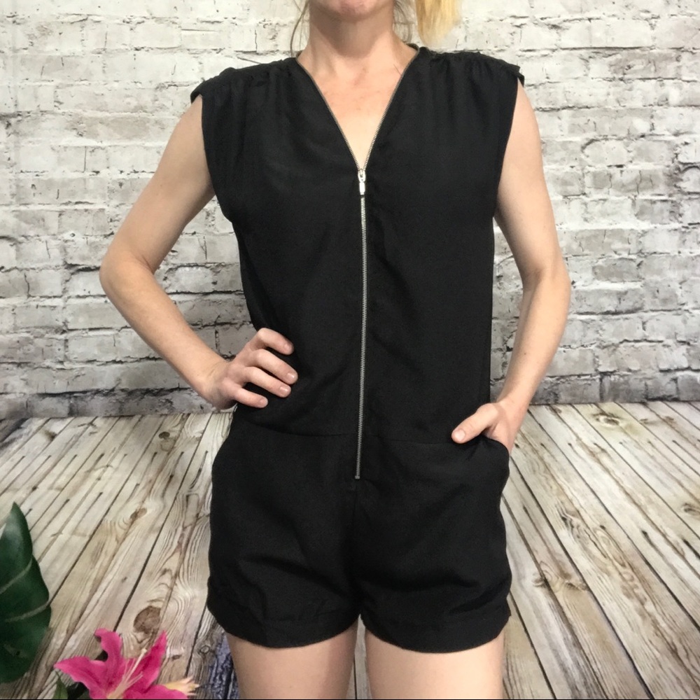 ‼️WYL Sheer Zip Up ROMPER Size XS‼️